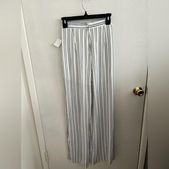 Charlotte Russe White and Blue Striped Tie Front - Gouze Palazzo Pants - Picture 5 of 11